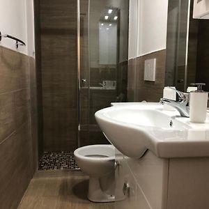 Private Bathroom Single Room